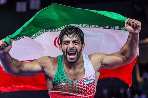 Iran Greco-Roman wrestlers win Asian championship