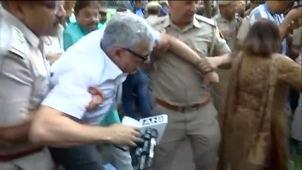Protesting Trinamool MPs Dragged, Detained By Cops Outside Poll Body Office