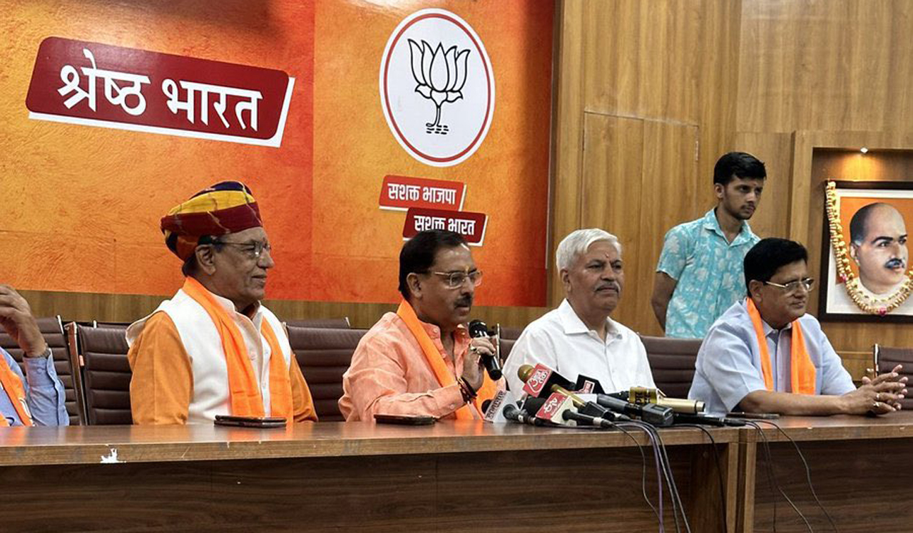 Former DGP of Rajasthan ACB joins BJP