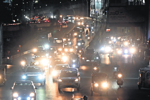 High-beam headlights put motorists at risk