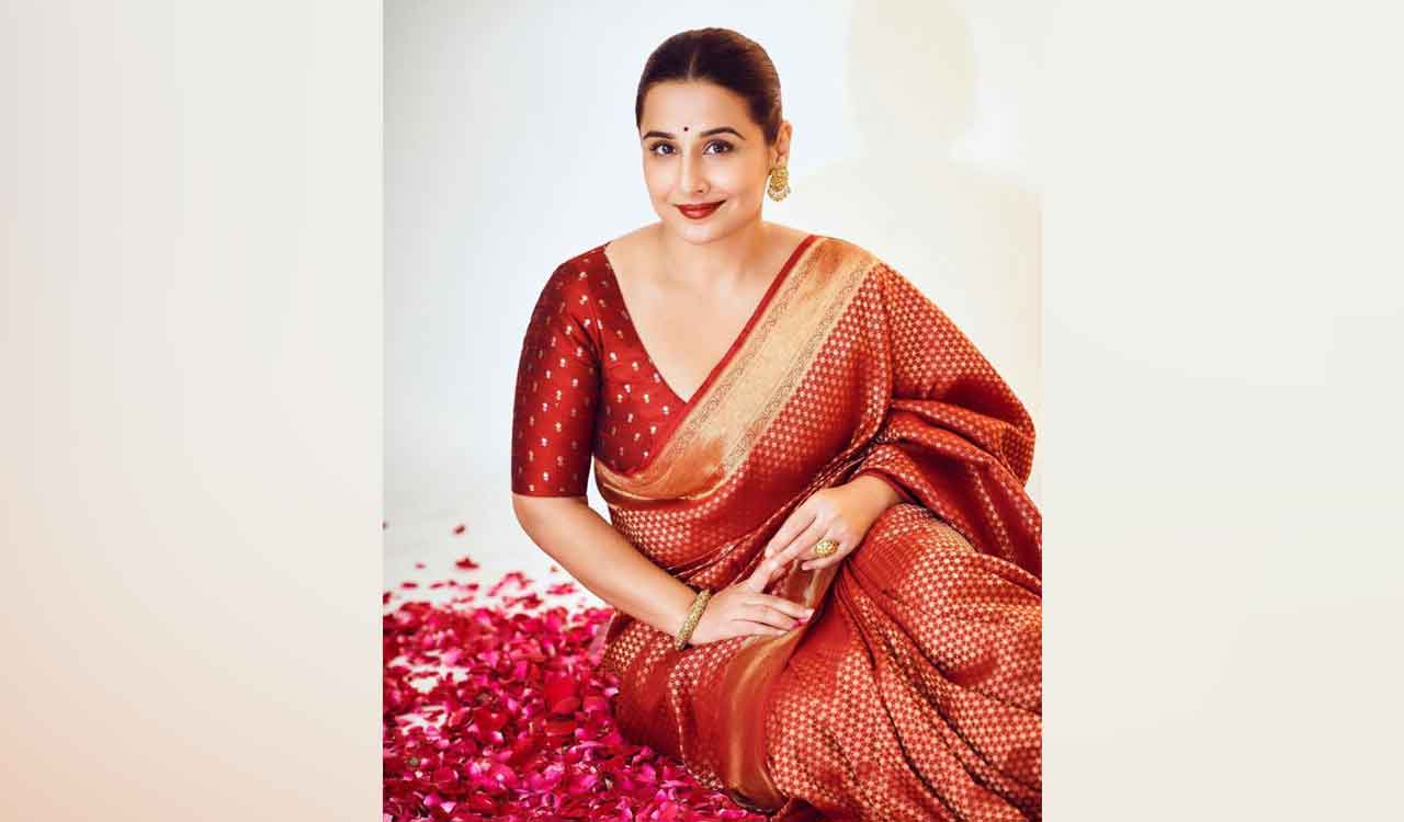 I love romance and I am a romantic at heart, says Vidya Balan