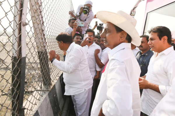 KCR exposes Congress ignorance on Kaleshwaram and power sector