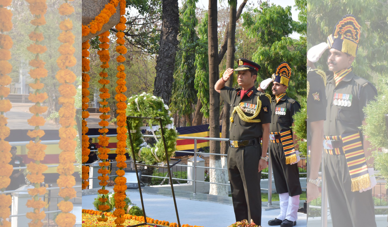 Lieutenant General Neeraj Varshney takes over a MCEME Commandant