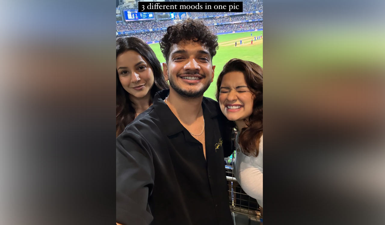 Munawar shares selfie with Shehnaaz, Avneet at IPL Match, captions ‘three moods’