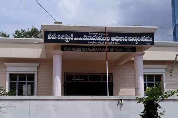 Patancheru sub-registrar office earns record revenue