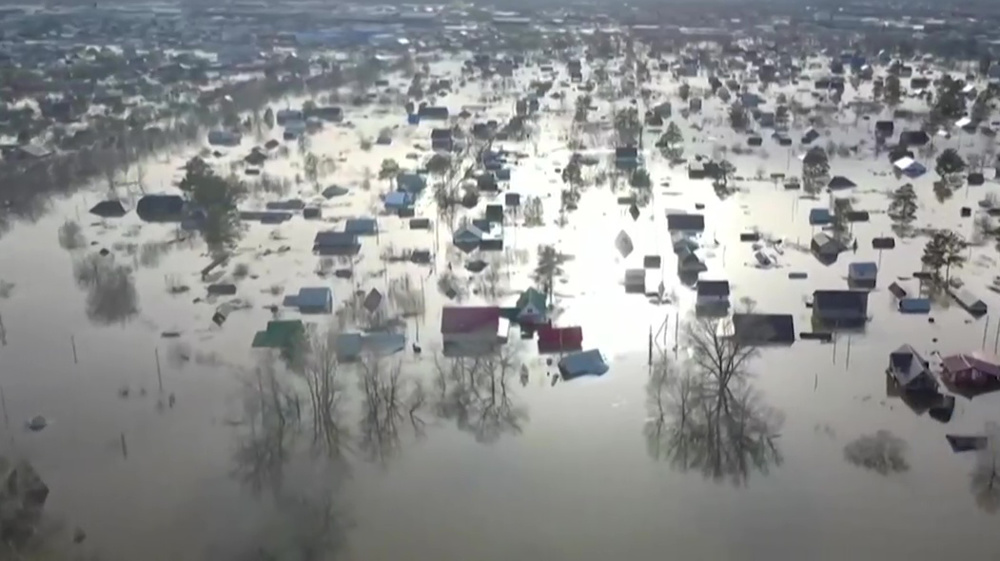 Evacuation operations underway as Russian Orenburg region battles record floods