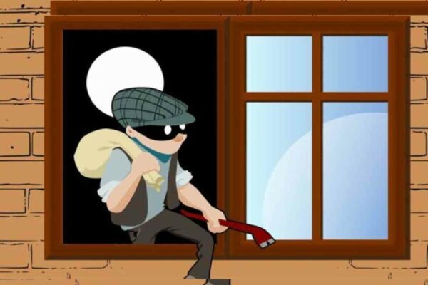 Burglars make away with gold, cash from house in Medchal