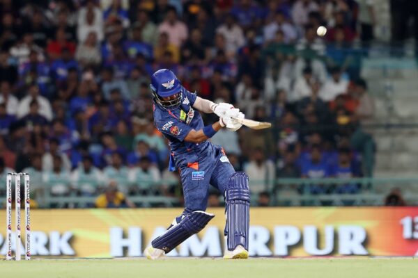 IPL Live: Pant Involved In Long Discussion With Umpire After DRS Confusion