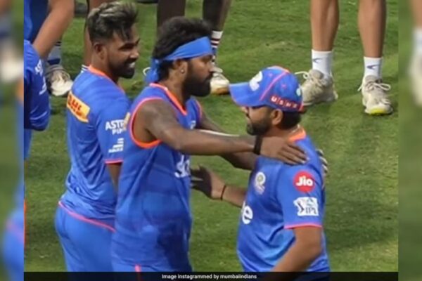 On Pandya's Sacking Speculation, Sehwag Says "MI Were 5-0 Under Rohit Too"