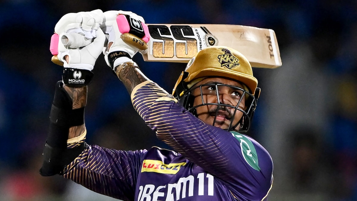 Narine Lights Up IPL With Explosive 21-ball 50. Internet Thanks Gambhir