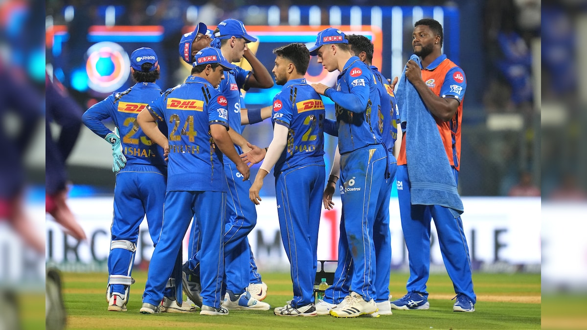 "Both Hardik And Rohit Are…": MI Star Shuts Down Team Environment Talks