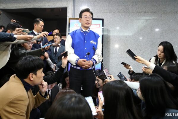 South Korea's Liberal Opposition Wins Landslide Parliamentary Vote