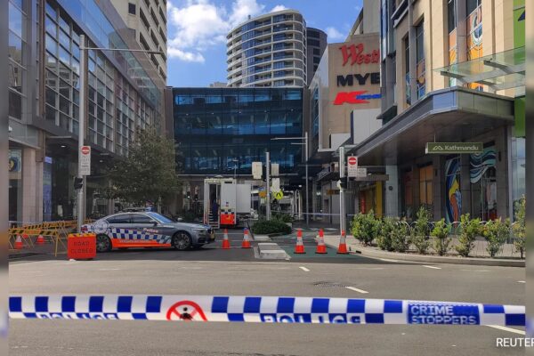 Dying Mother Handed Over Baby In Sydney Mall Stabbing Rampage