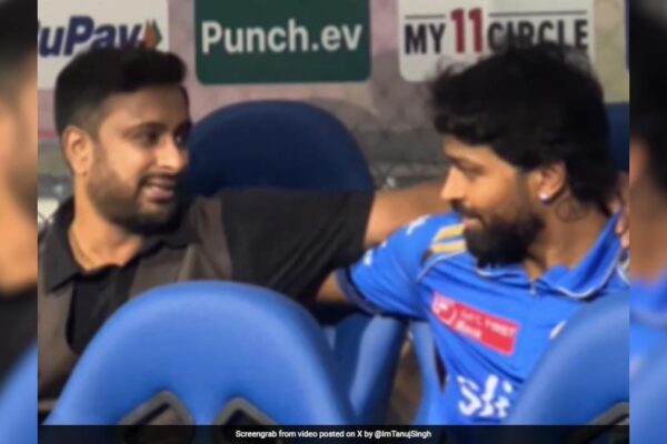 Watch: Ambati Rayudu Consoles Hardik Pandya After Mumbai's Loss vs RR