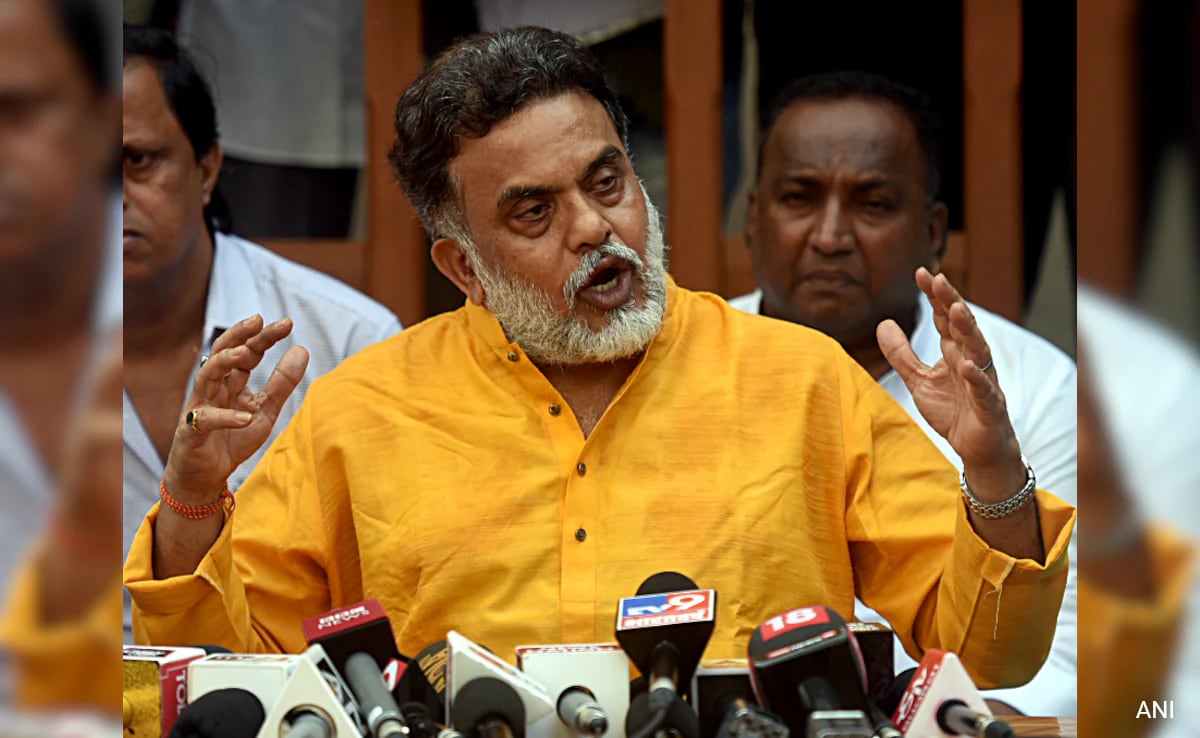 "Jai Shri Ram": Sanjay Nirupam Drops Broad Hint Of Future Plans