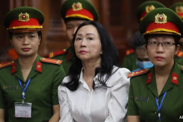 Property Tycoon Faces Death Penalty Over "Biggest Fraud" In Vietnam