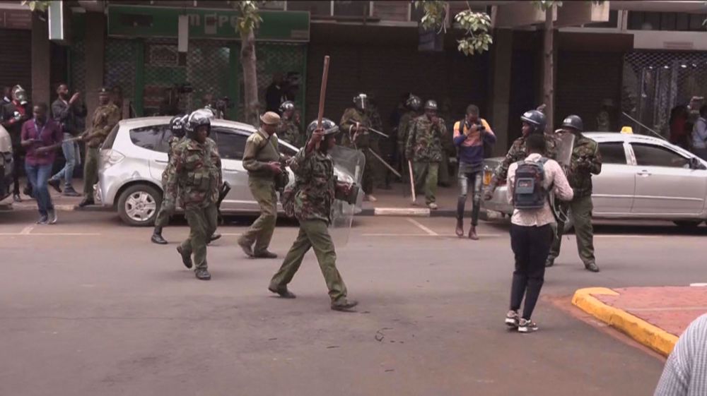 Tear gas fired as hundreds in Kenya continue protest against tax hikes