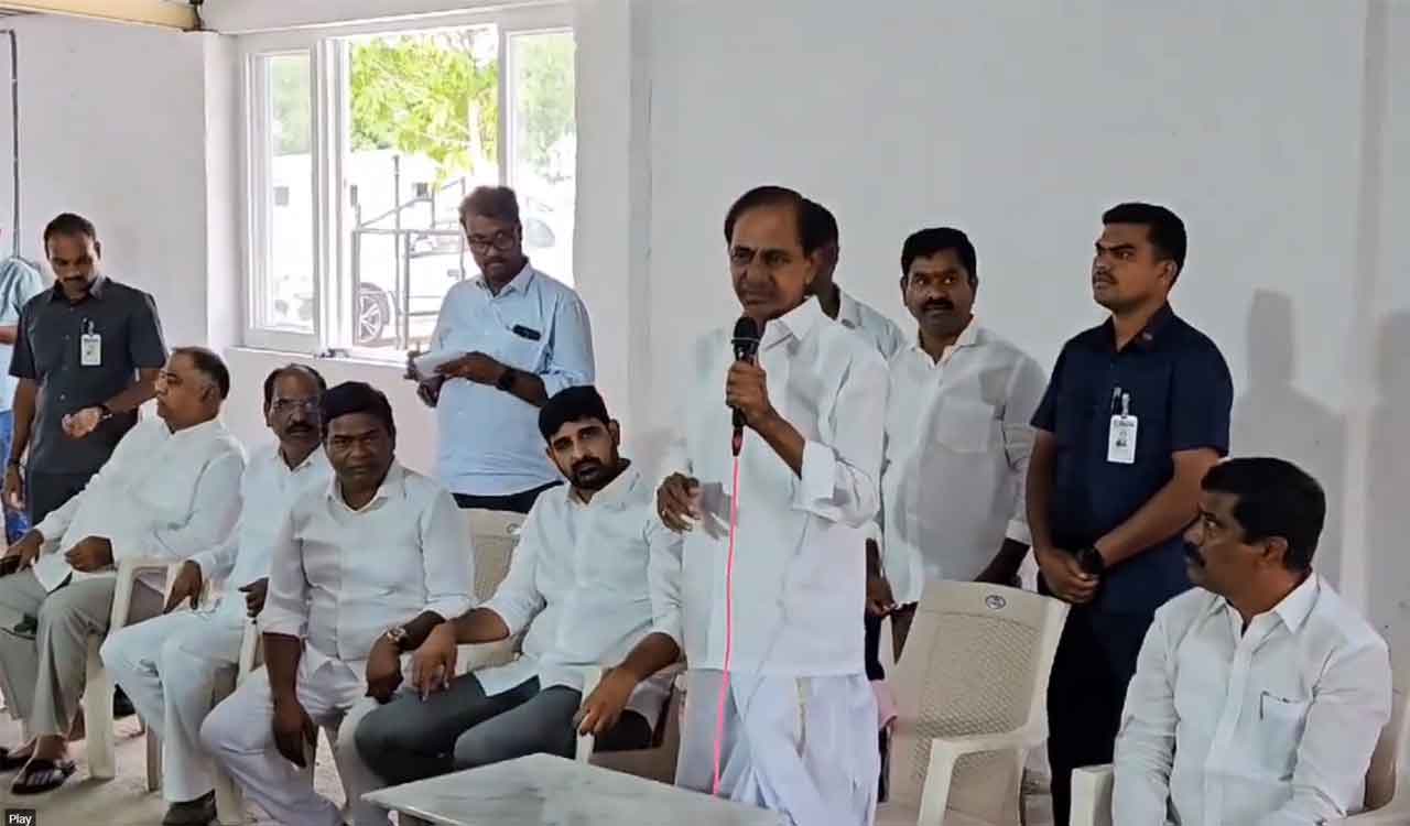 KCR vows to continue fight for Telangana’s development