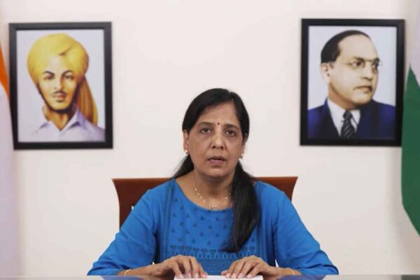 “This is dictatorship, Emergency”: Sunita Kejriwal on husband’s arrest by CBI