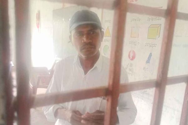 Telangana: Drunk govt teacher locked up in classroom in Kothagudem