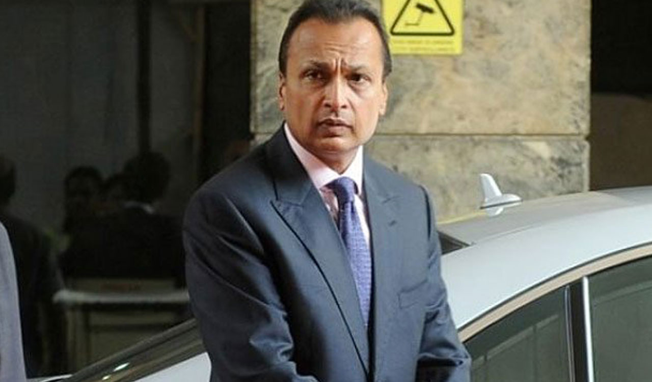 Sebi bans Anil Ambani from securities market, slaps Rs 25 cr penalty-Telangana Today