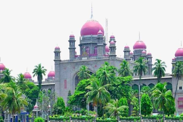 Telangana HC directs notices to Kavuri Hills residents to be treated as show cause notices