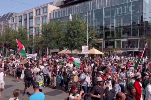 Pro-Palestinian protest in Netherlands challenges govt. stance on Gaza war