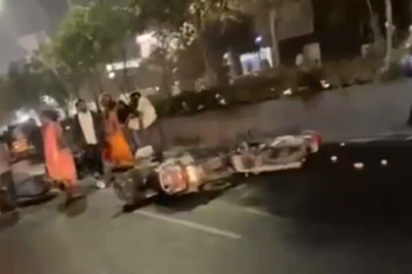 Watch: Fuel spill on Kushaiguda-Nagaram road in Hyderabad turns dangerous for motorists