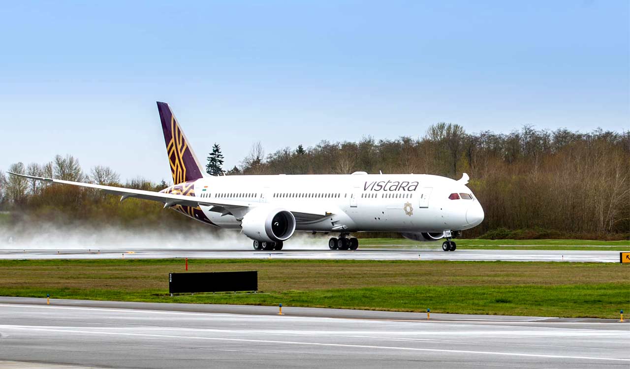 Vistara operates final flights ahead of Air India merger-Telangana Today