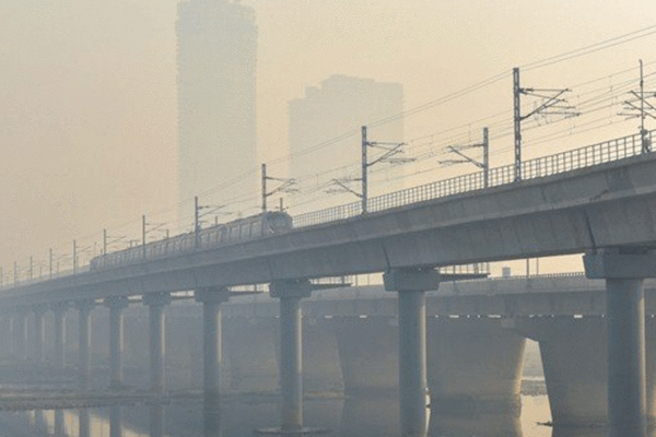 Delhi-NCR continues to breathe in ‘very poor’ quality air