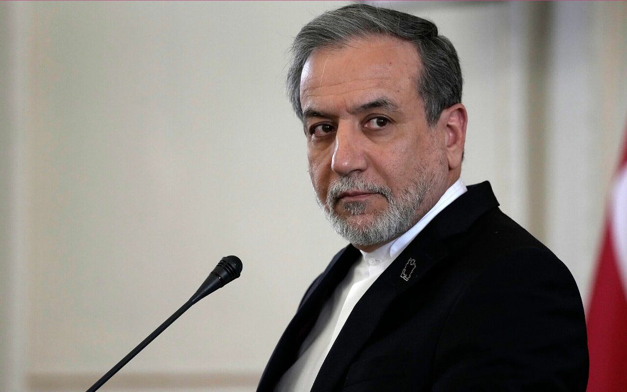 Iran's armed forces have fingers on the trigger: FM Araghchi