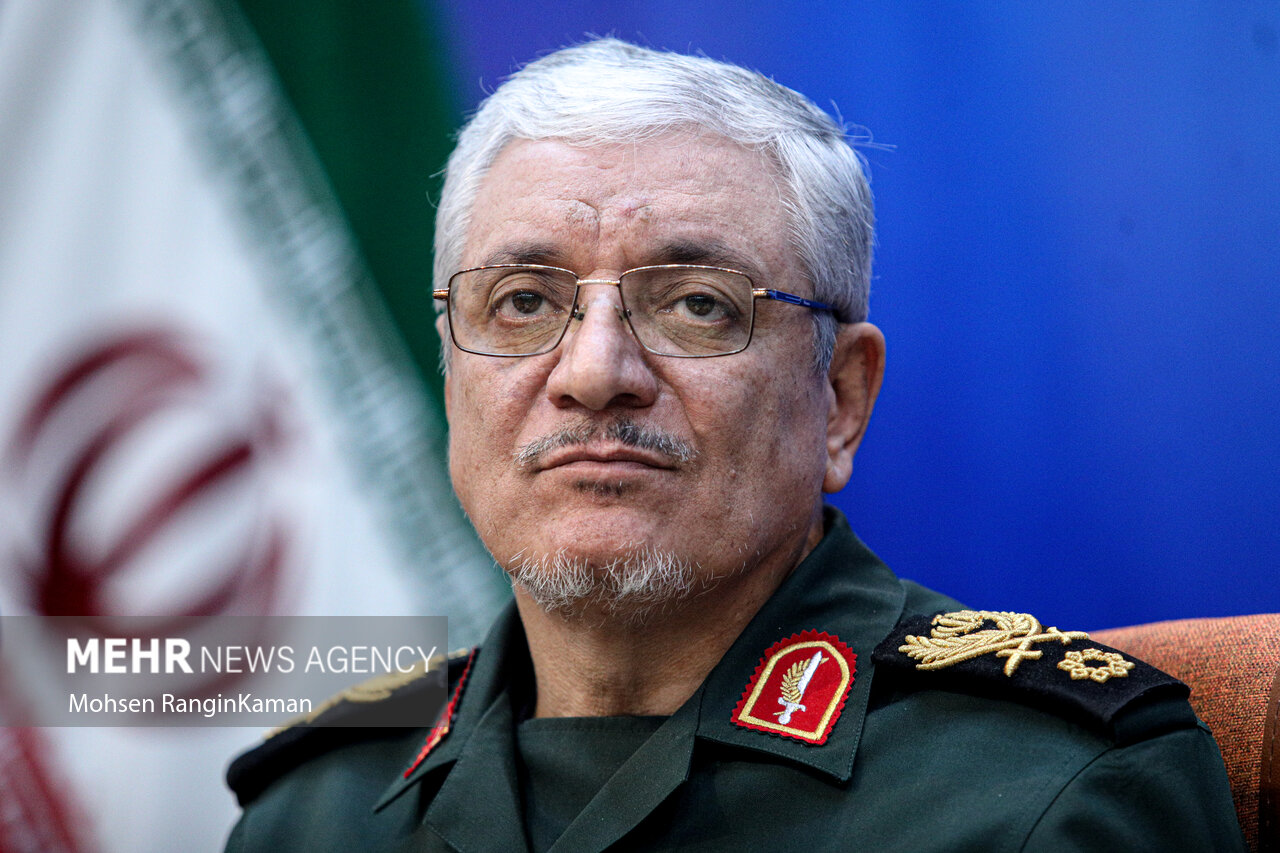 Iran suspends public disclosure of new defense achievements