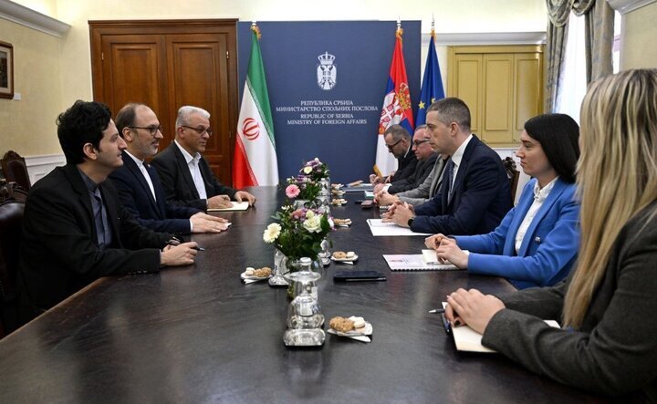 Iran’s envoy meets with Serbian FM in Belgrade for talks