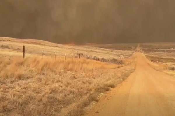 Wildfires rage in Oklahoma as thousands urged to evacuate