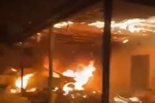 VIDEO: Israeli settlers set Palestinian homes on fire