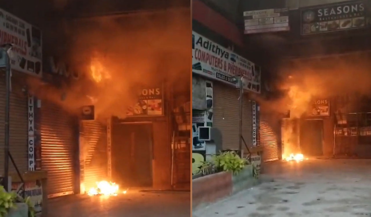 Mobile phones destroyed in fire in store in Kukatpally