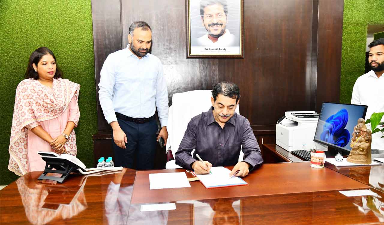 GHMC split into three corporations; Jayesh Ranjan appointed Special Officer