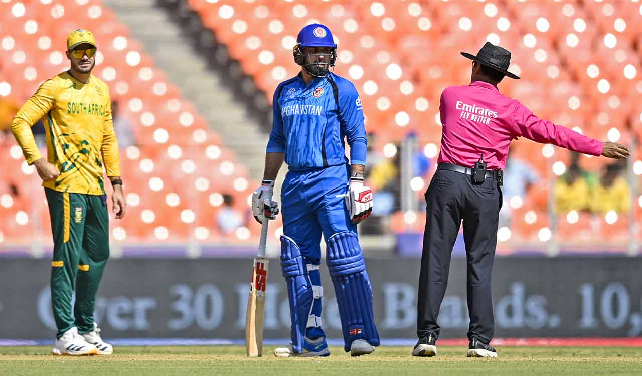 Mohammad Nabi fined 15 pc match fee for code of conduct breach