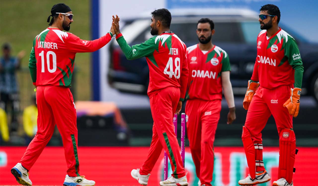 Oman elects to bowl against Ireland in do-or-die T20 World Cup clash