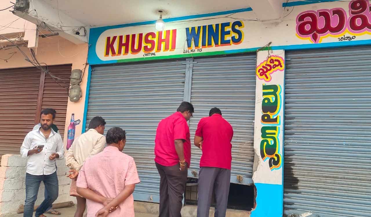 Telangana: Burglars flee with just two beer bottles, Rs.20,000 from Chityala liquor shop in Nalgonda