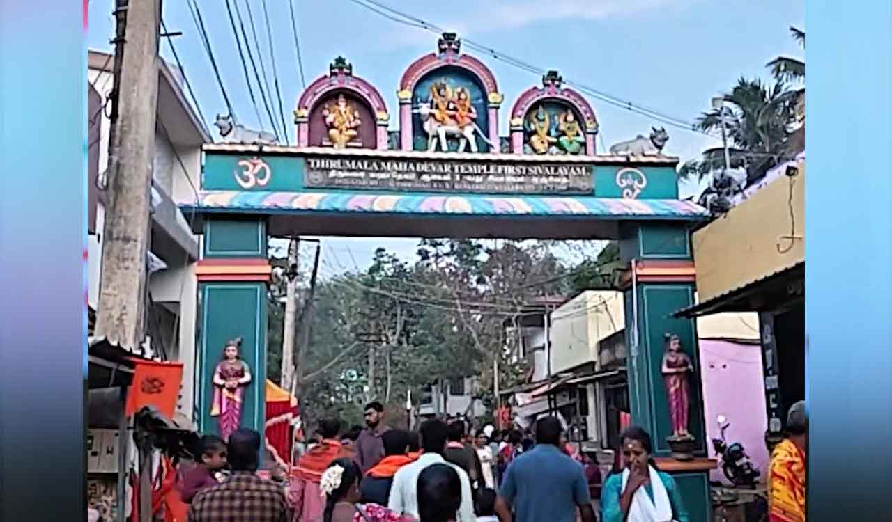 Devotees throng Shiva temples in Telugu States
