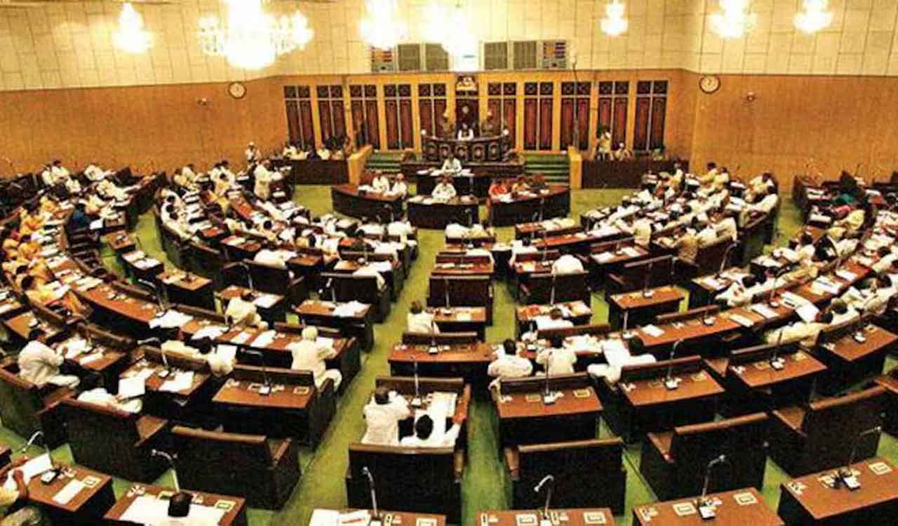 BRS walks out from Assembly on denial of retirement benefits issue