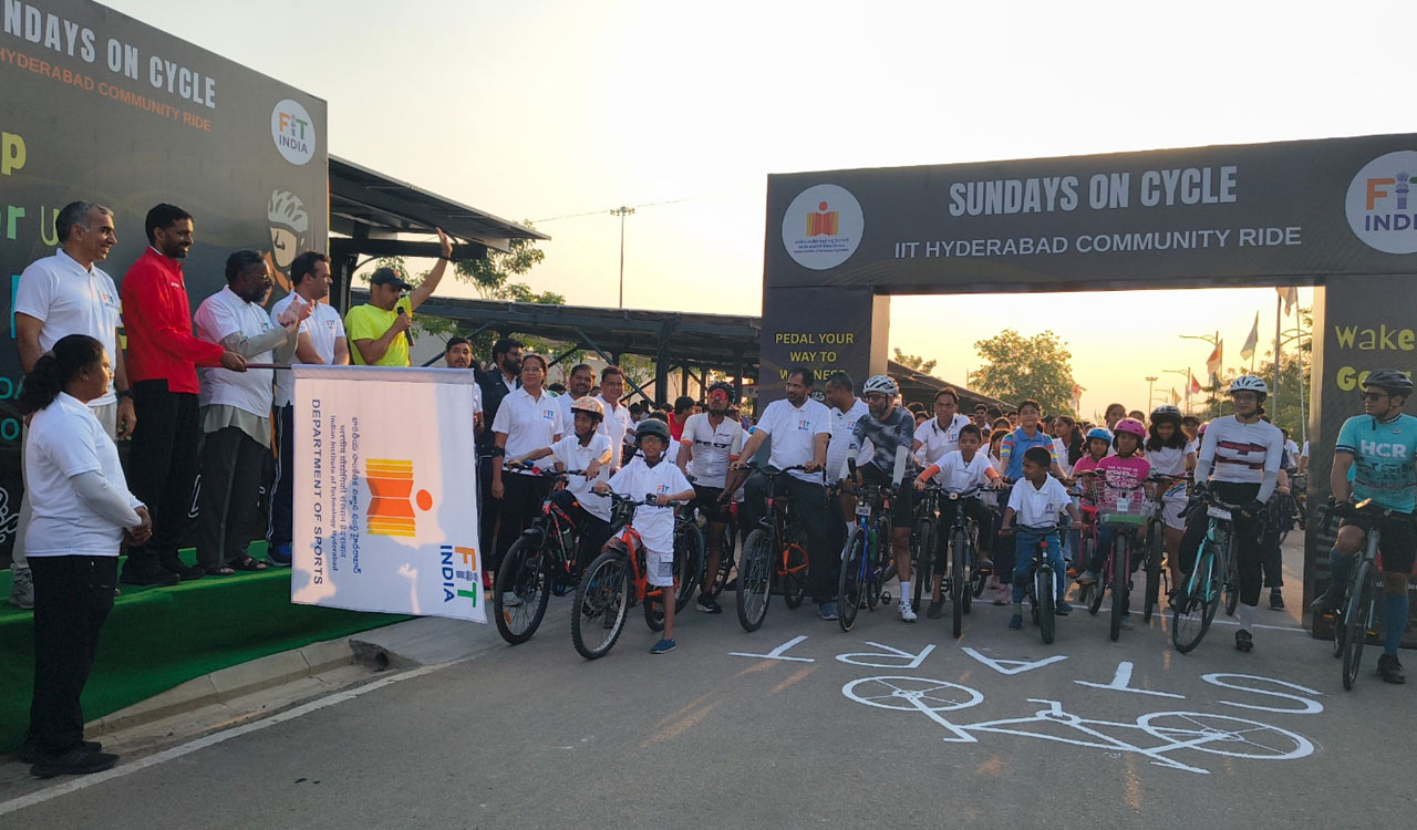 IIT Hyderabad hosts ‘Sundays on Cycle’; Over 1,000 join cycling event