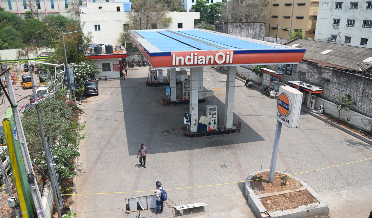 Oil companies dismiss fuel shortage rumours in Telangana