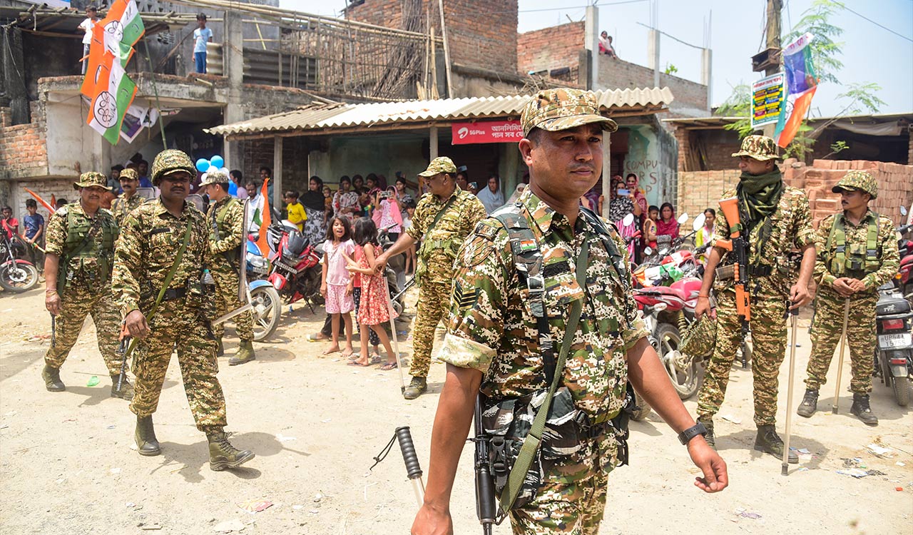 Bengal 1st phase polls: Seven districts under ECI’s special security scanner