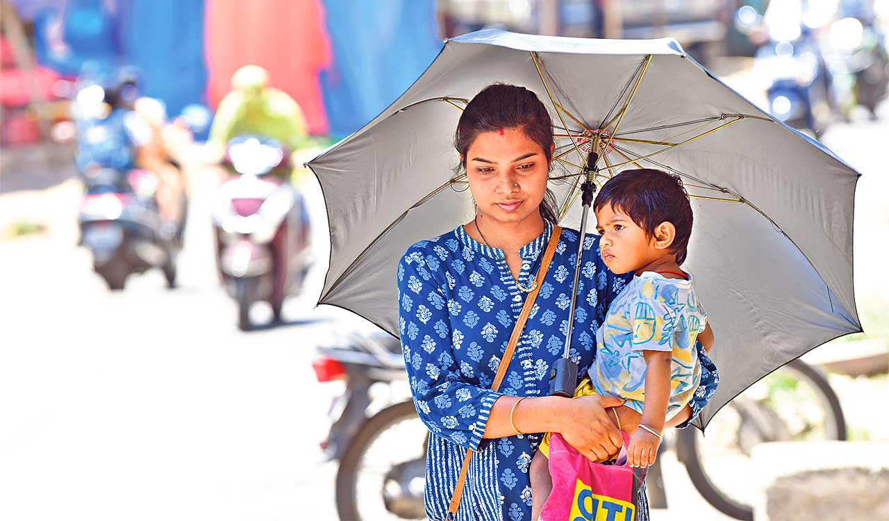 Heatwave, thunderstorms to batter Telangana for next four days: IMD