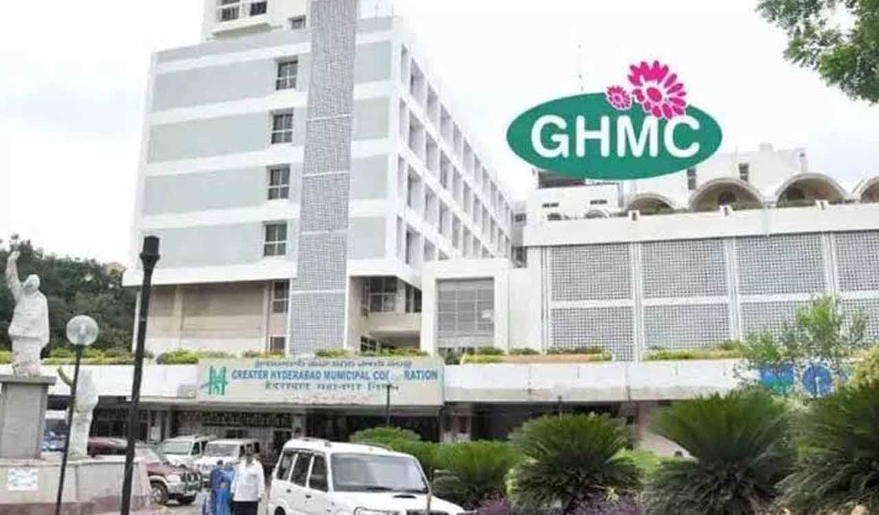 GHMC clears 896 encroachments across the city