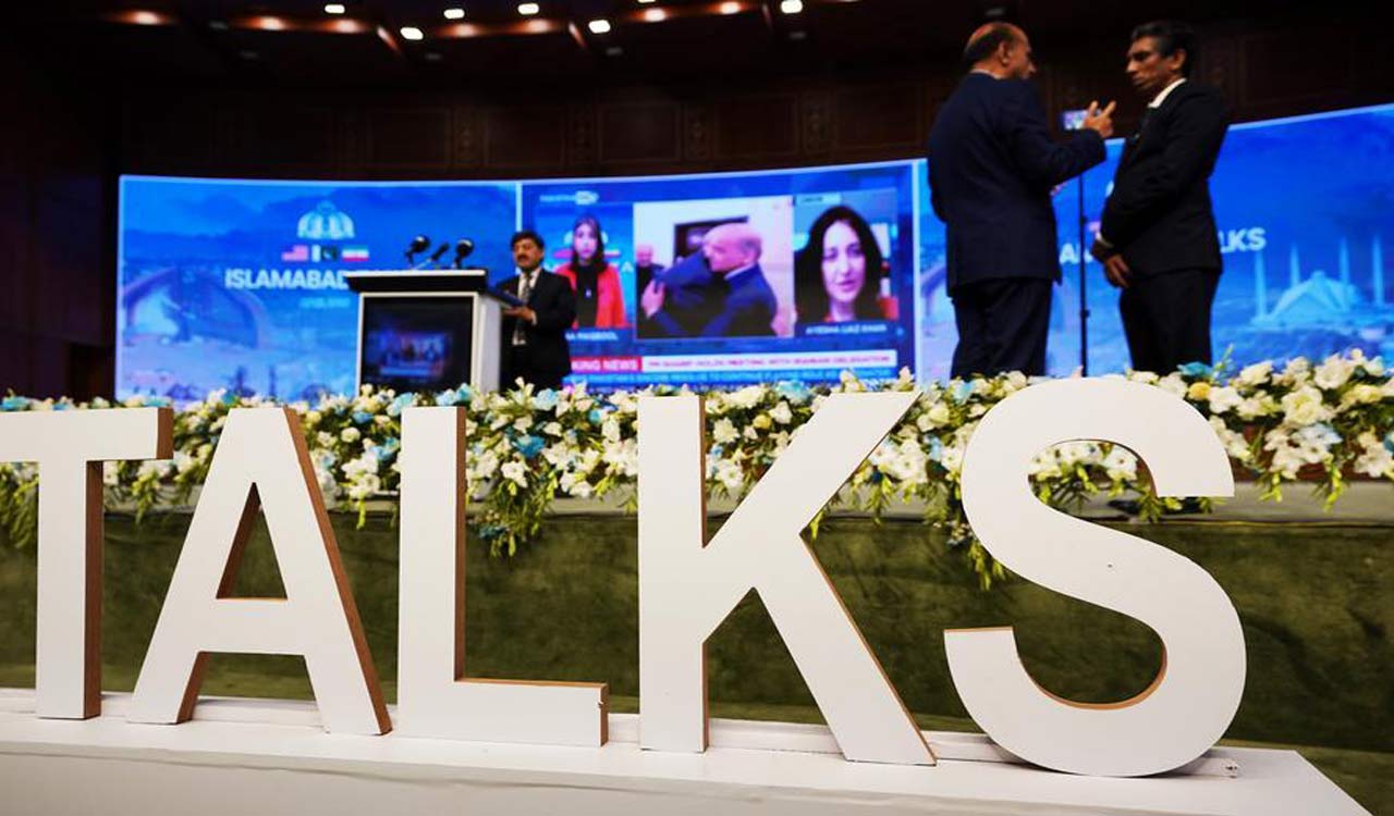 Pakistan to continue facilitating US-Iran talks, says Dar; urges ceasefire