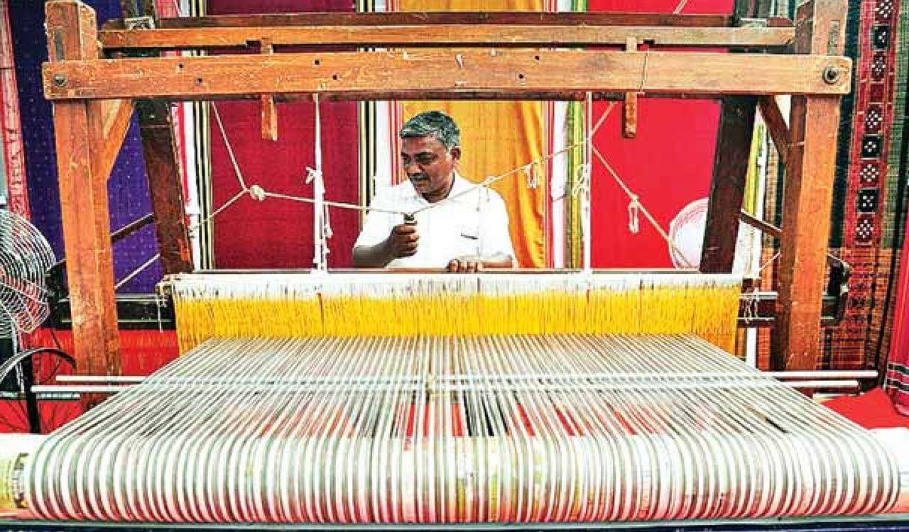 Delay in loan waiver leaves many weavers in distress in Telangana