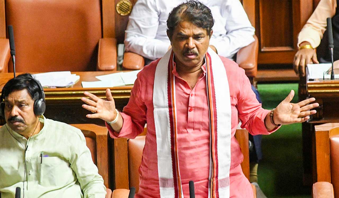 Janeu row resurfaces in Bengaluru after CET student asked to remove thread